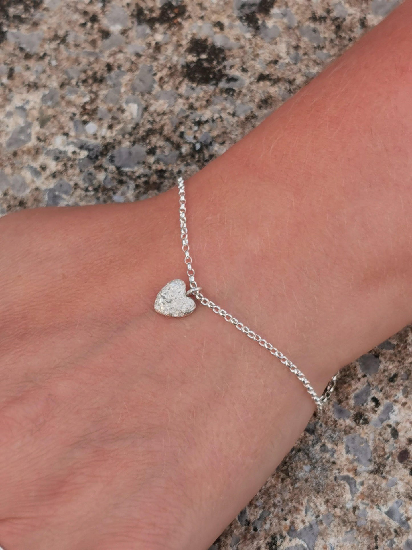 Heart Charm Memorial Ashes Bracelet - NaomiRaeByDesign