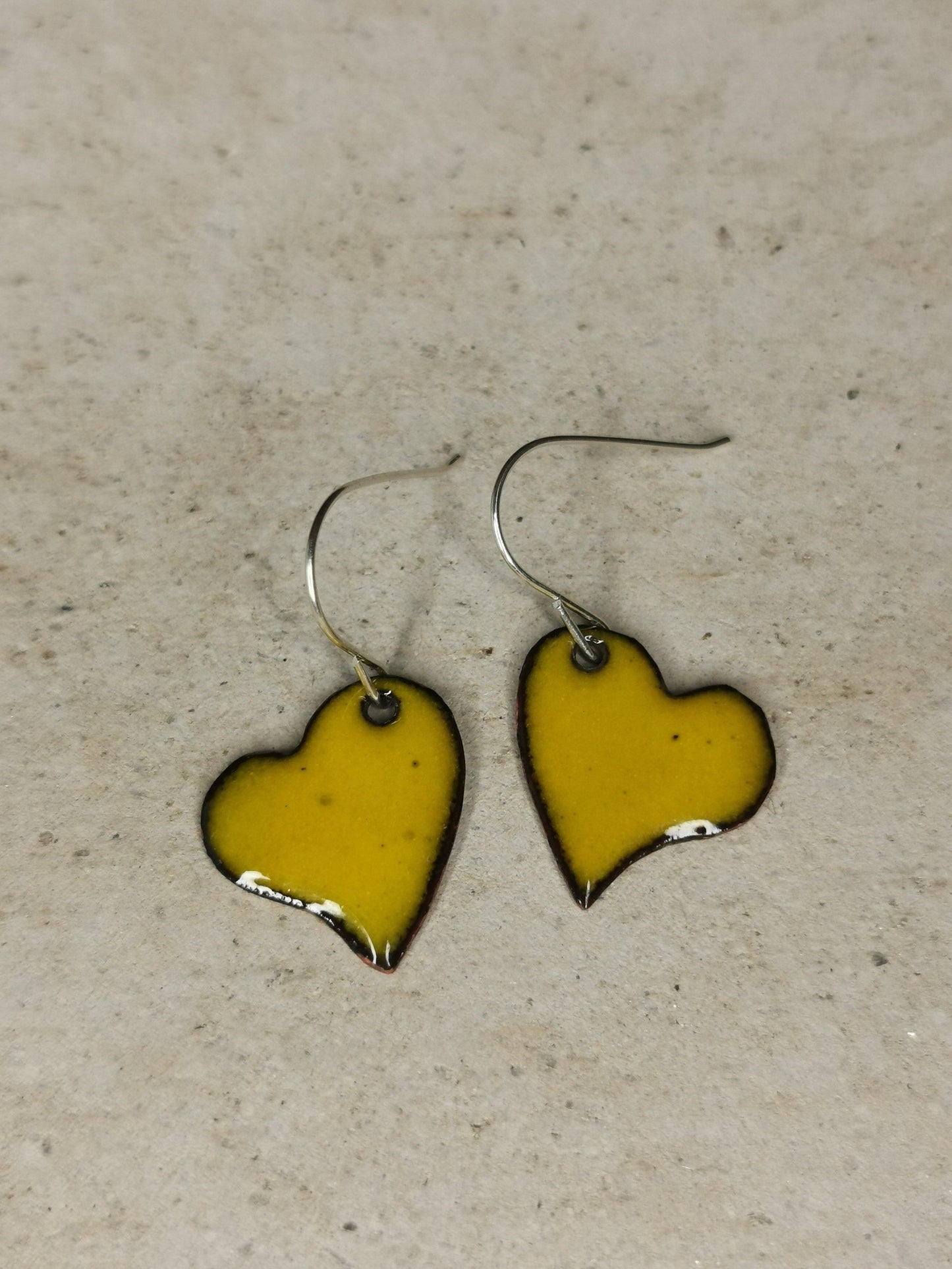 Small Enamelled Heart - NaomiRaeByDesign