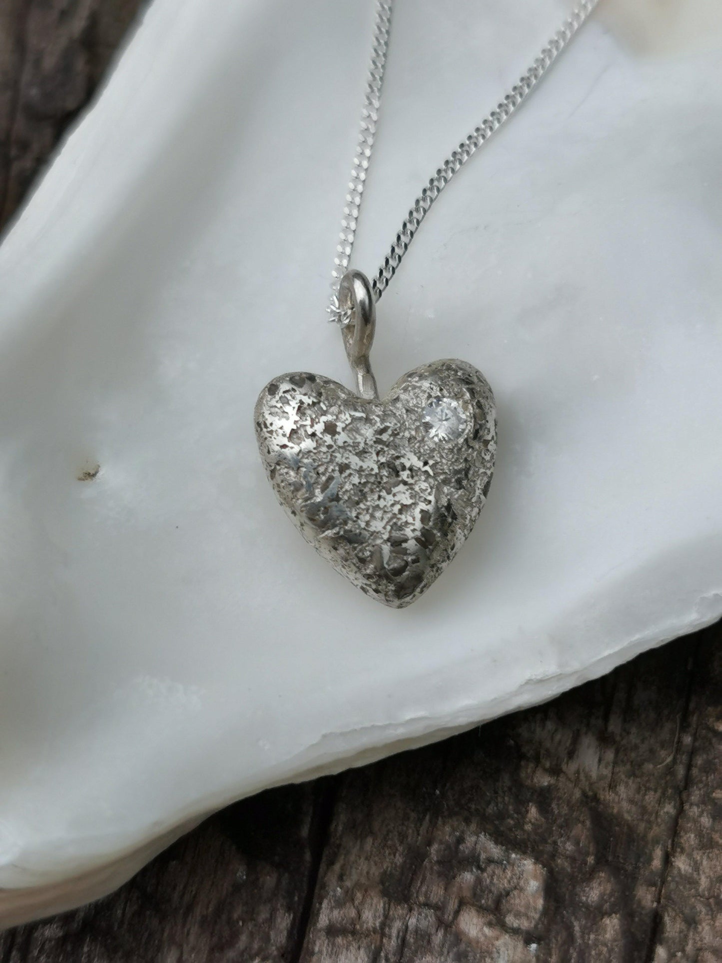 Heart Ashes Memorial Pendent - NaomiRaeByDesign