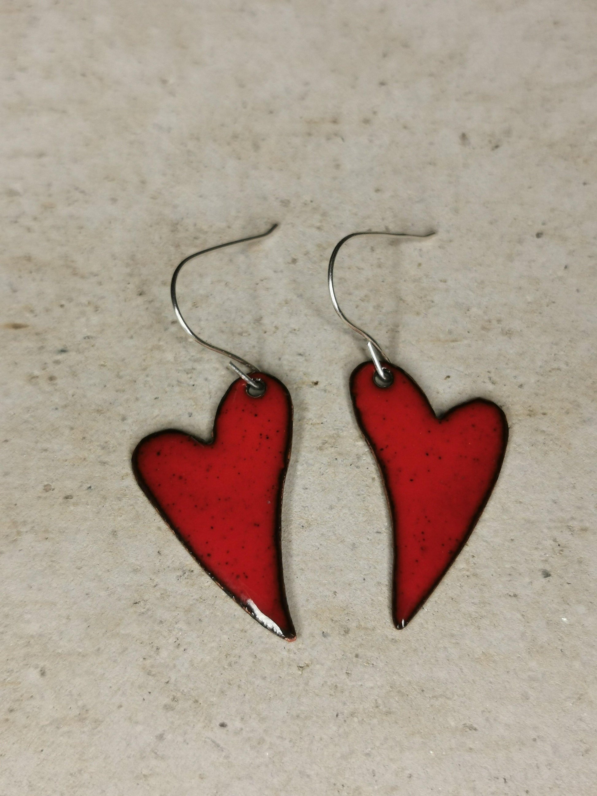 Elongated Enamelled Heart - NaomiRaeByDesign